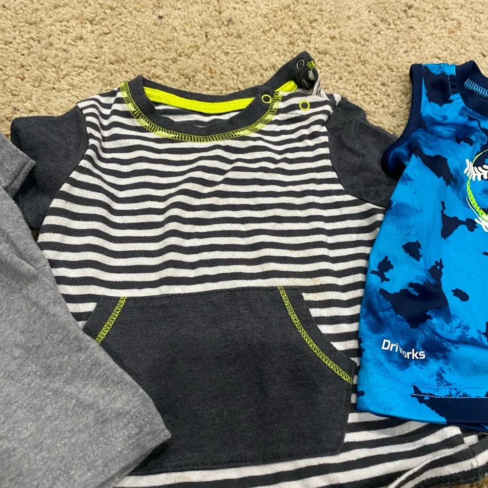 Set of Boys' Graphic and Striped T-Shirts-#100 - Picture 3 of 7